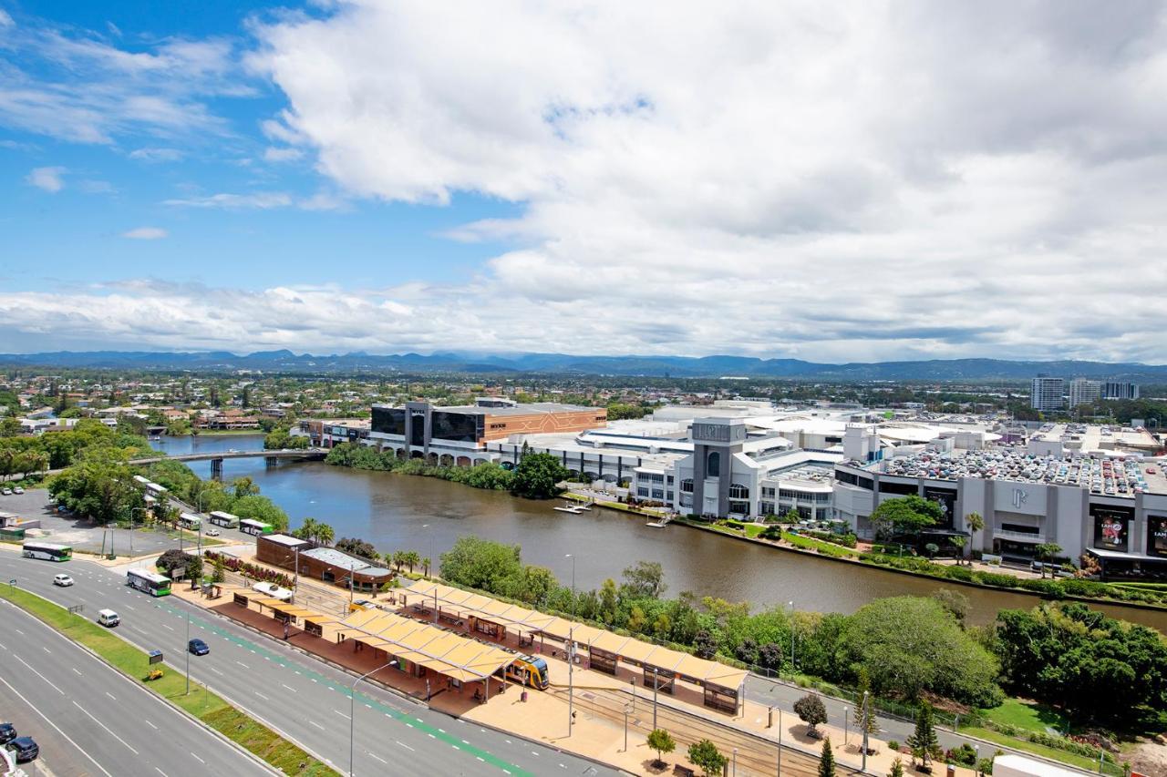 Sierra Grand Broadbeach - Self Contained & Privately Managed Apartments Gold Coast Exterior foto