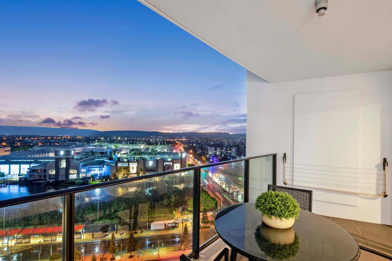 Sierra Grand Broadbeach - Self Contained & Privately Managed Apartments Gold Coast Exterior foto