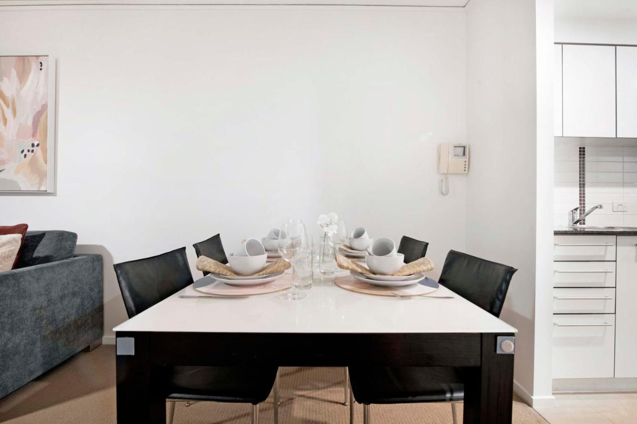 Sierra Grand Broadbeach - Self Contained & Privately Managed Apartments Gold Coast Exterior foto