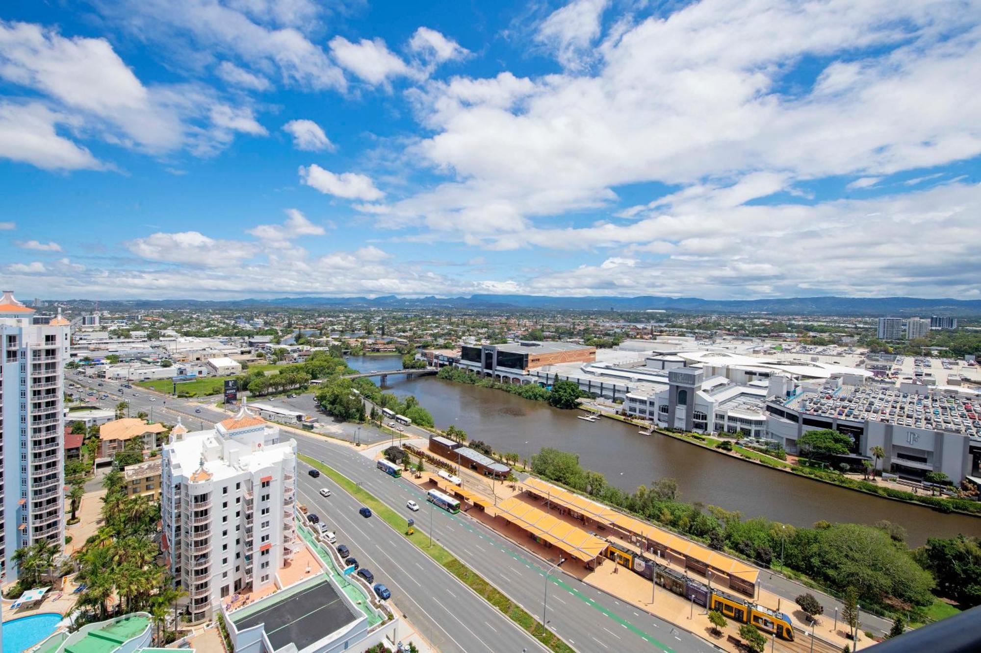 Sierra Grand Broadbeach - Self Contained & Privately Managed Apartments Gold Coast Exterior foto