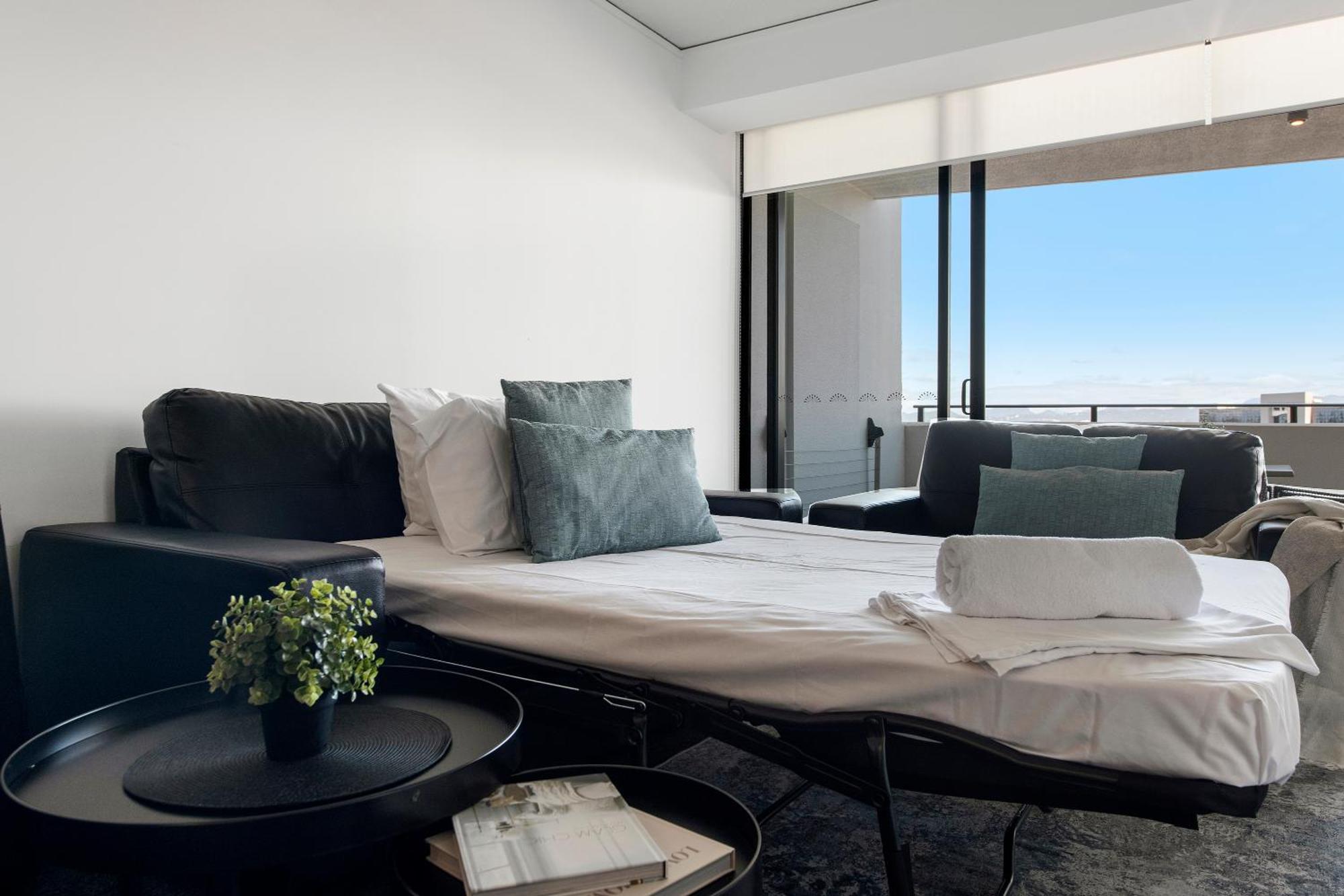 Sierra Grand Broadbeach - Self Contained & Privately Managed Apartments Gold Coast Exterior foto